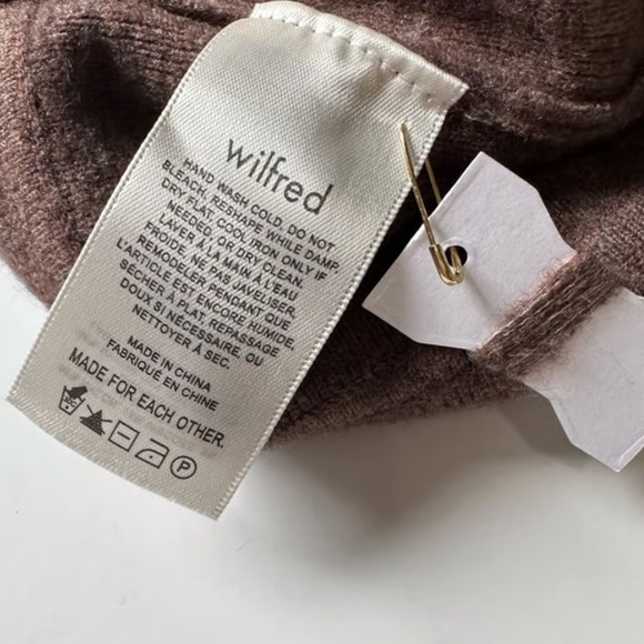 Aritzia Wilfred cropped knit tank top - Picture 4 of 5